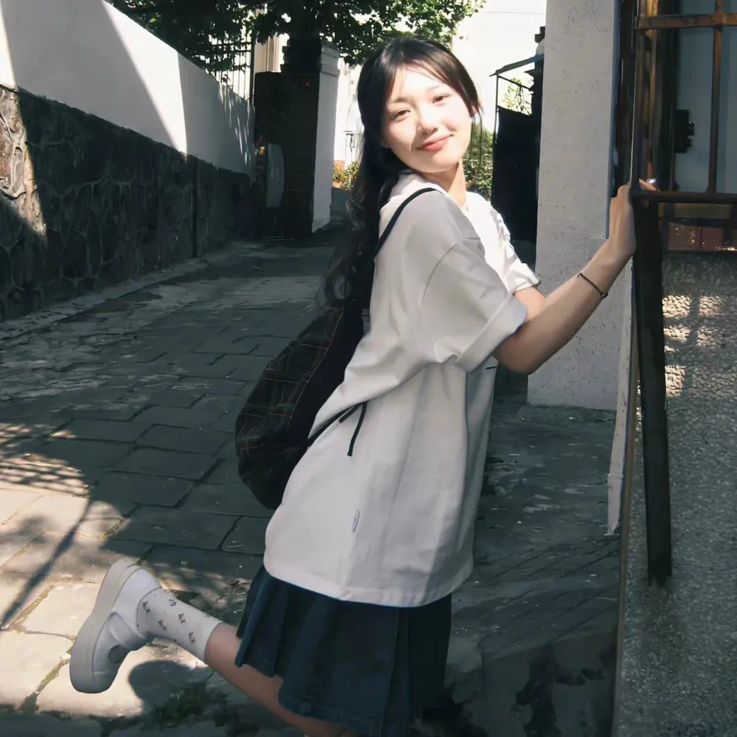 橙色制服